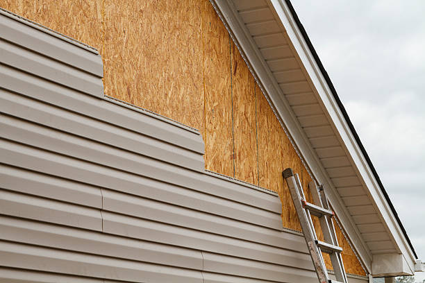 24/7 Emergency Storm Damage Siding Repair experts in Richmond, KY